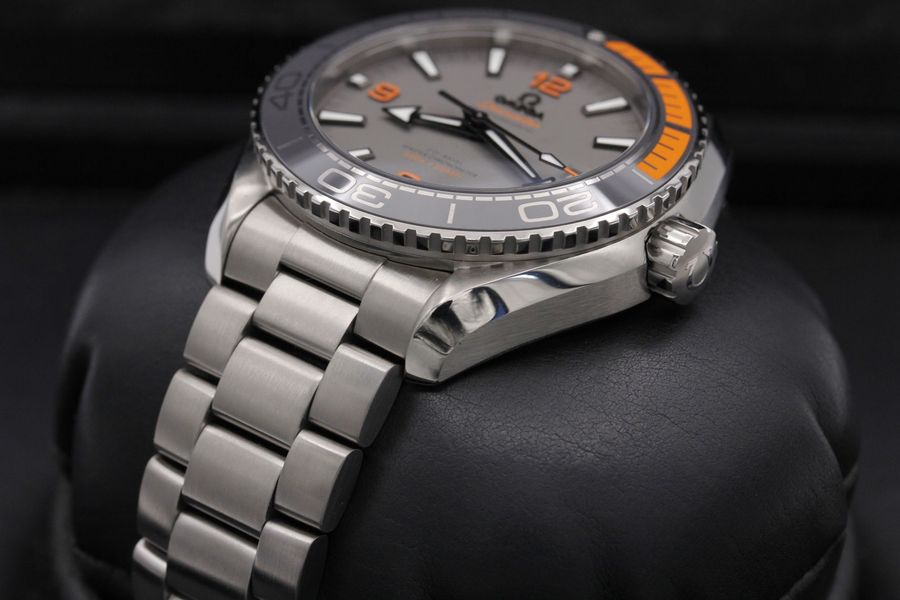 Omega Planet Ocean 215.90.44.21.99.001